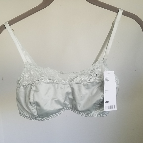 Urban Outfitters Other - Urban outfitters out from under bralette